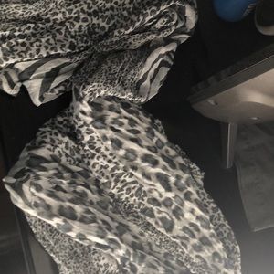 Leopard print scarf
